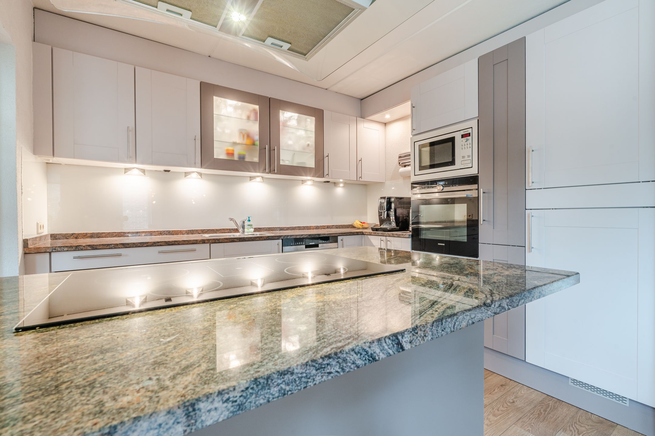 Foto 24 van Schuttevaer 18