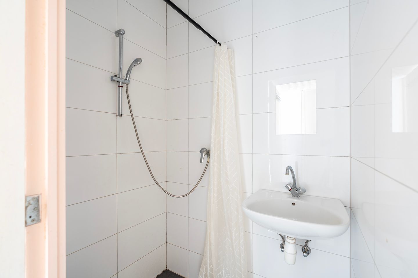 Foto 19 van Loenensestraat 37