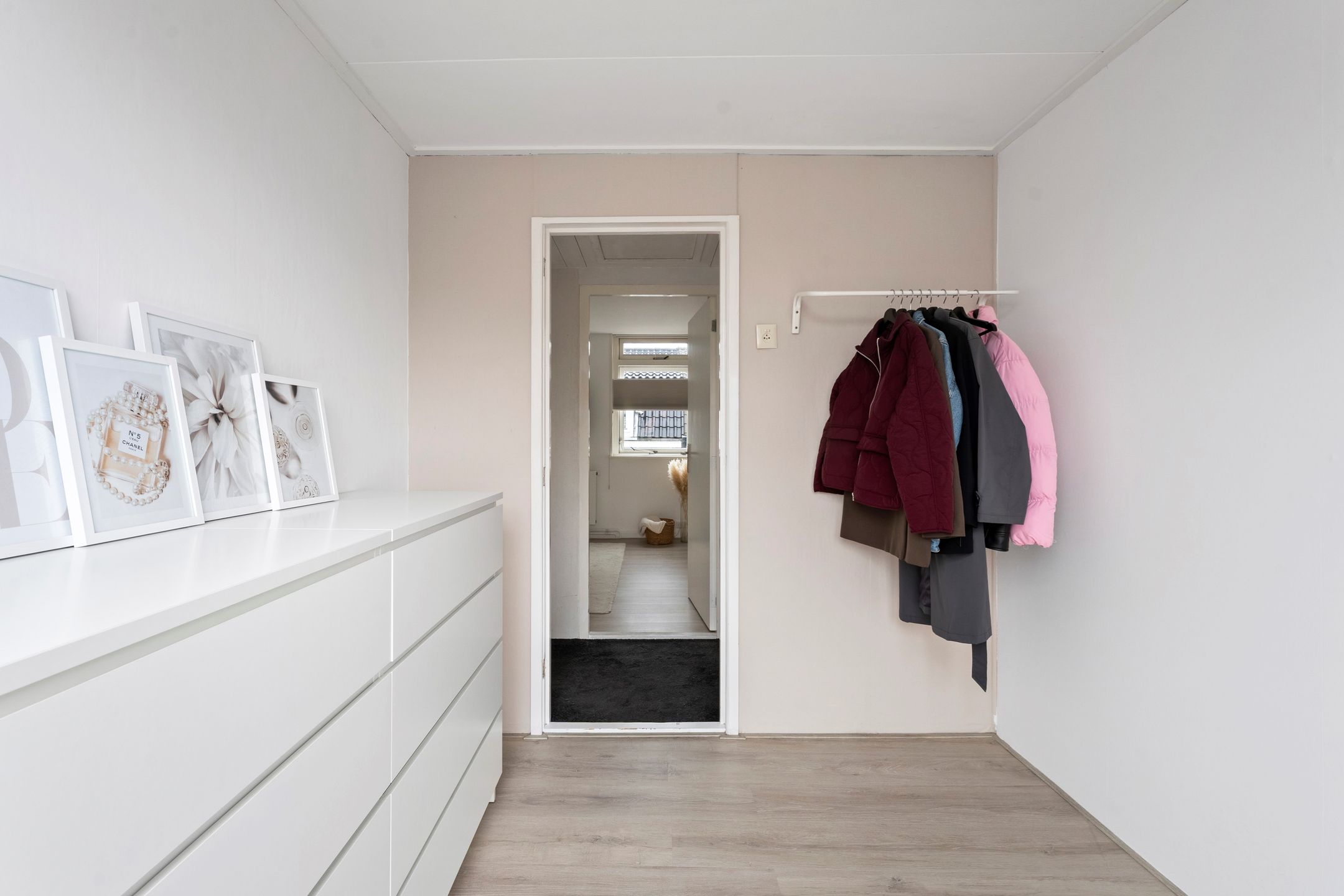 Photo 33 of Jan in 't Veltstraat 7