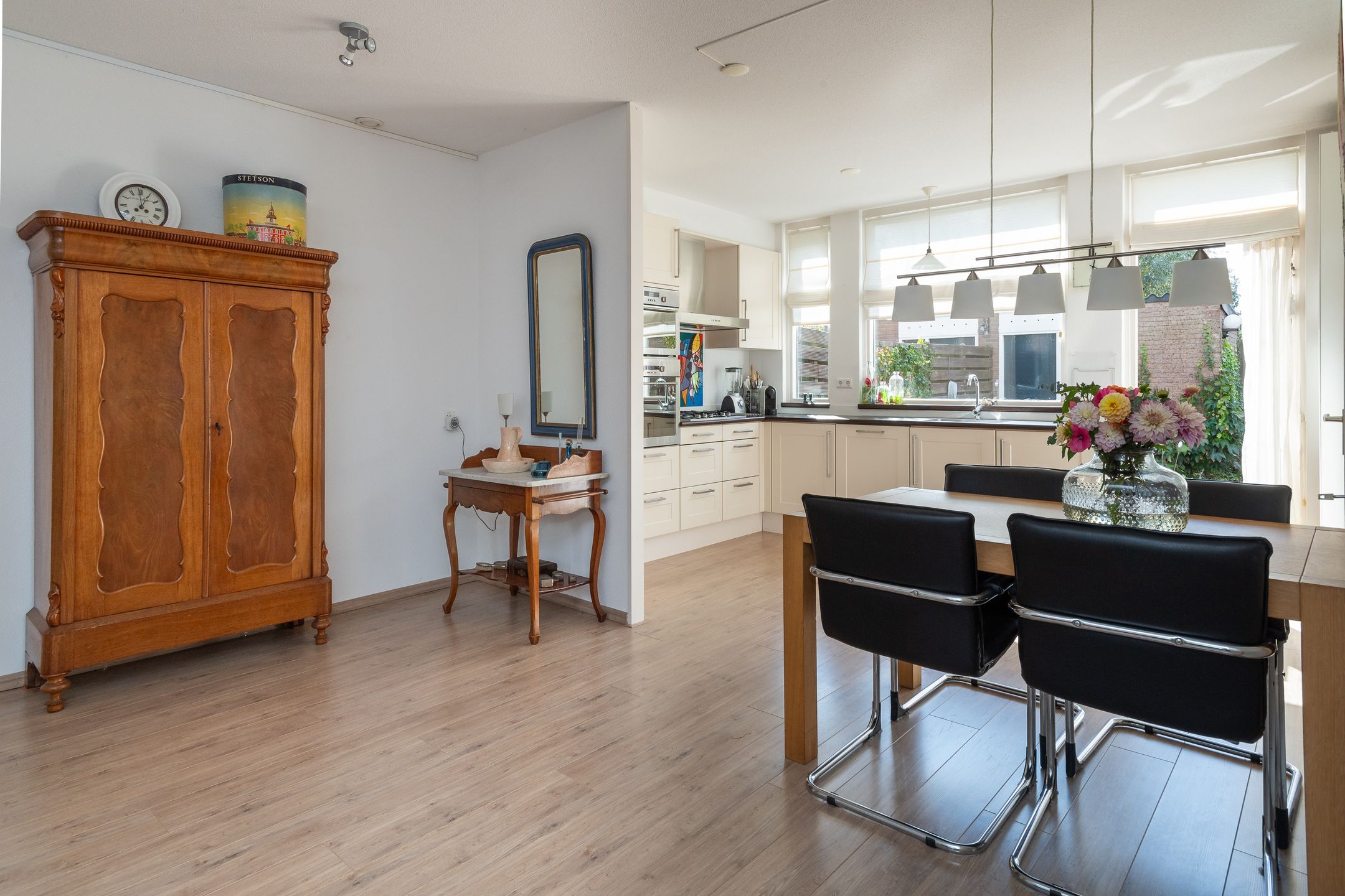 Foto 3 van Koolmees 111