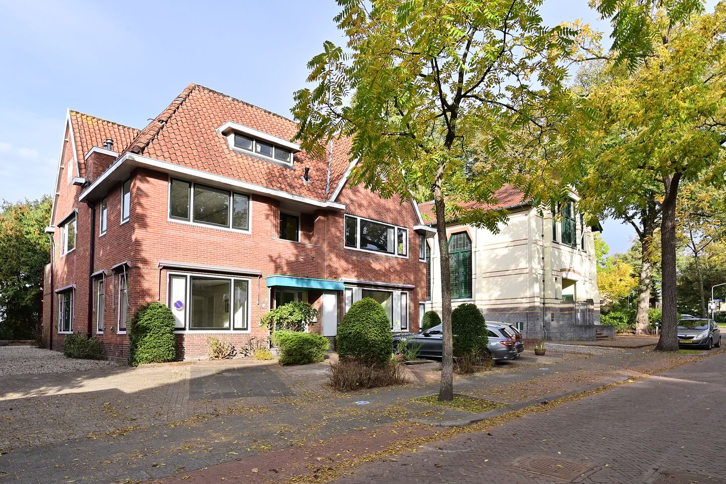 View photo 2 of Oude Enghweg 15