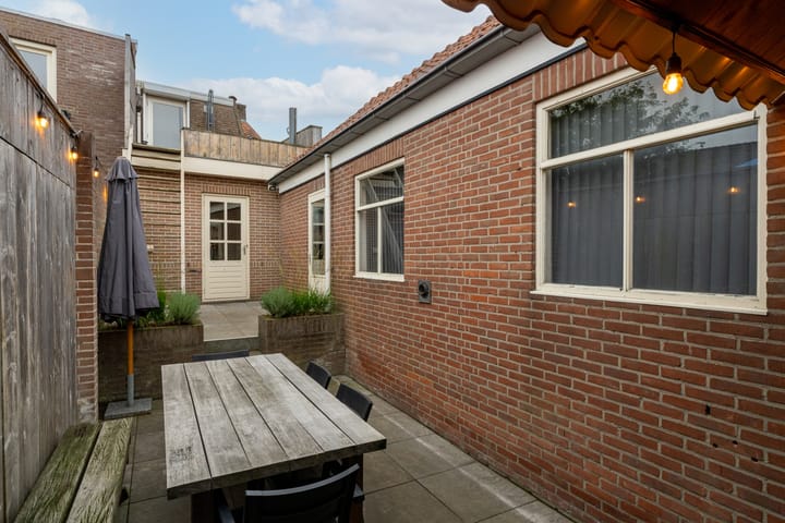 Photo 6 of Oosteind 70