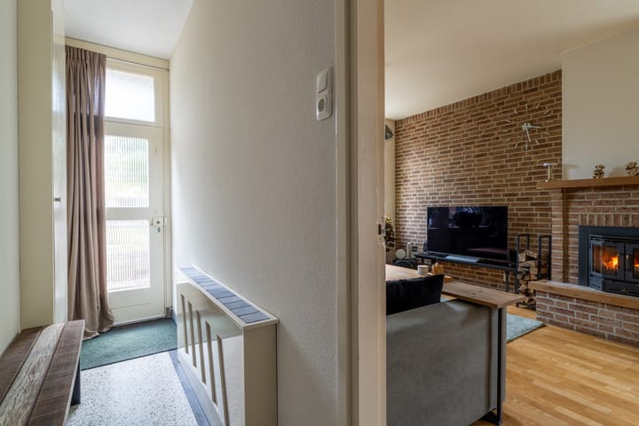 Photo 11 of Oosteind 70