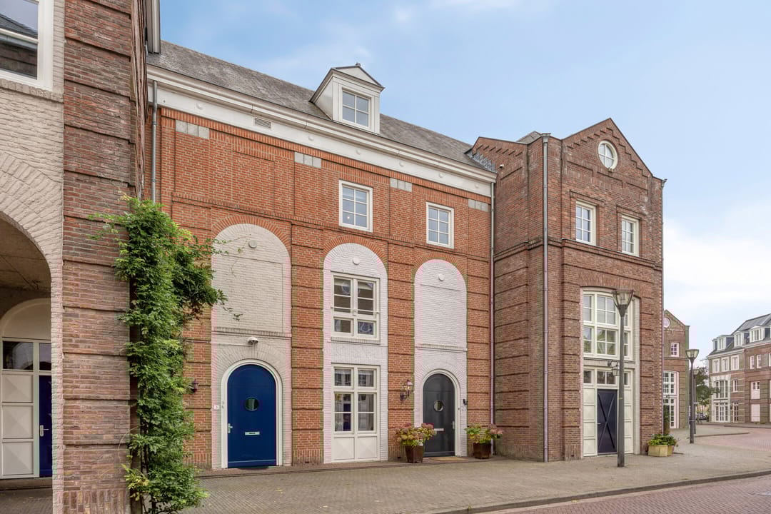 Photo 11 of Laan door de Veste 5