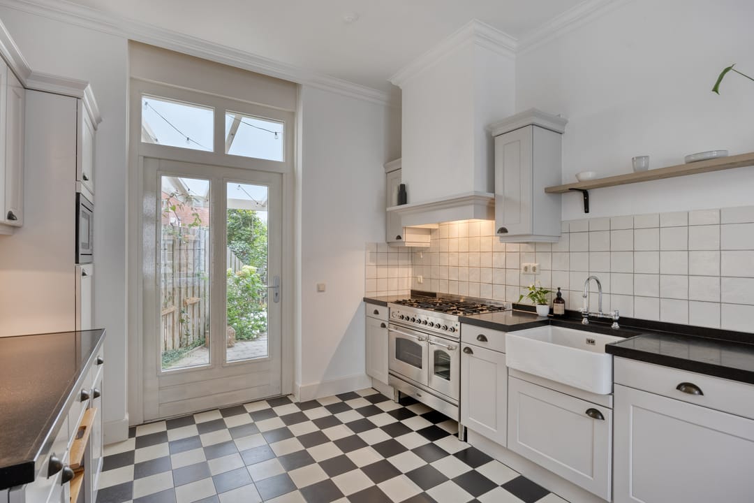 Photo 16 of Laan door de Veste 5