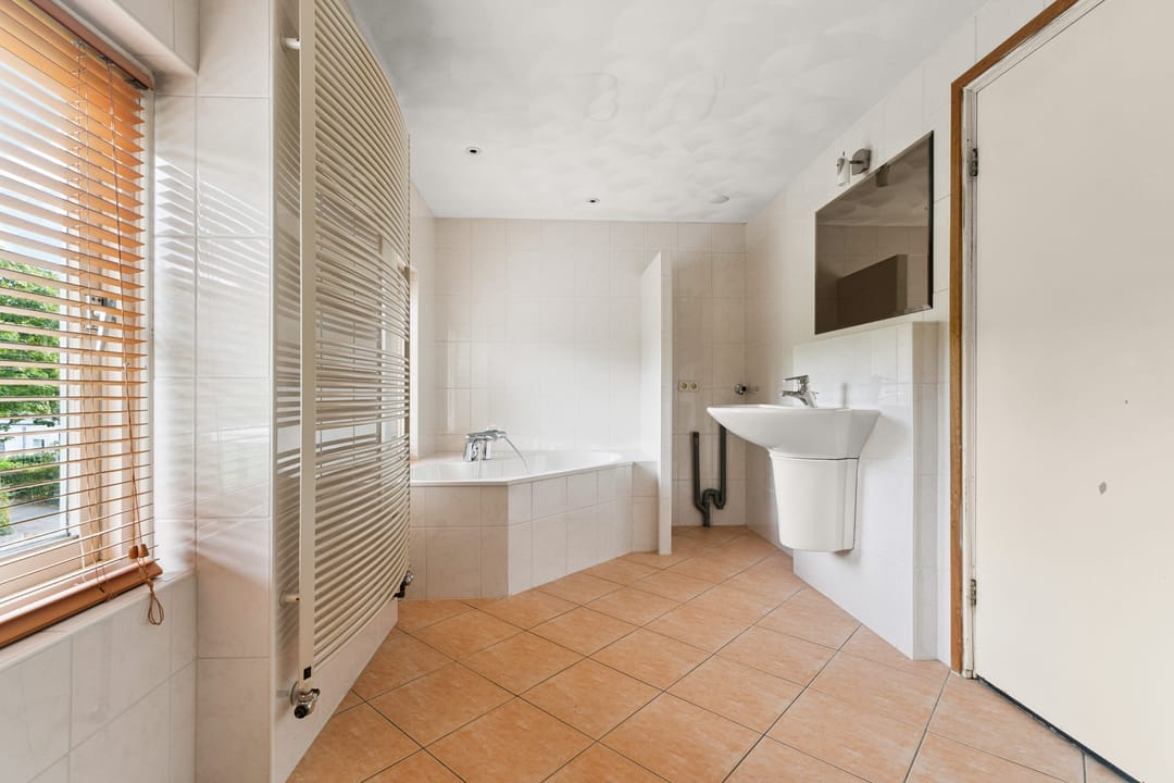 Photo 22 of Joris van der Haagenlaan 11