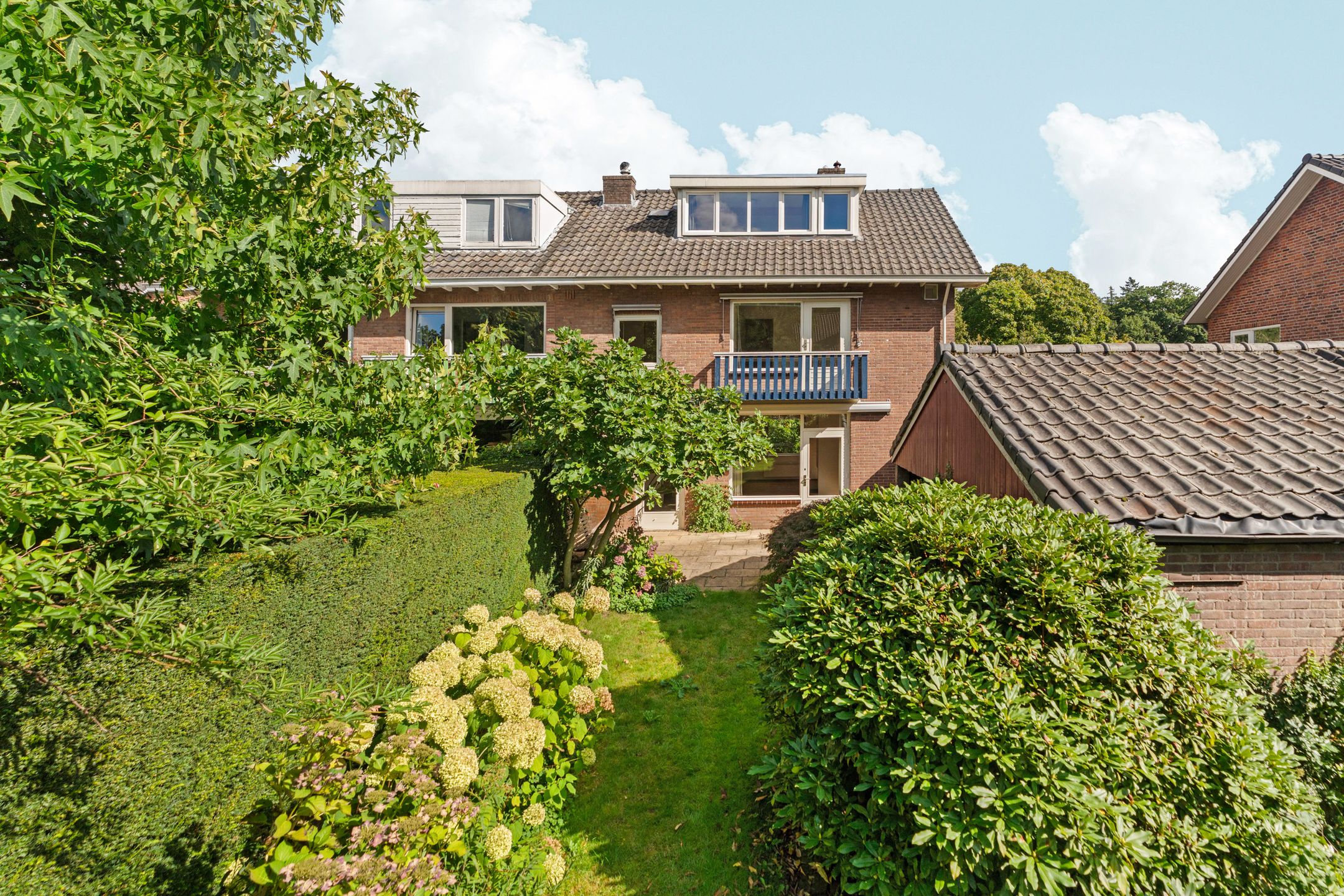 Photo 30 of Joris van der Haagenlaan 11