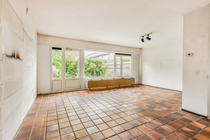 Photo 3 of Scheerling 8