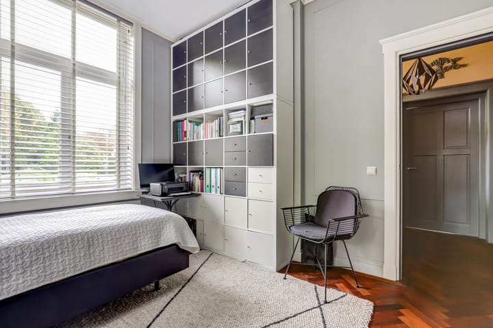 Photo 15 of Badhuislaan 73