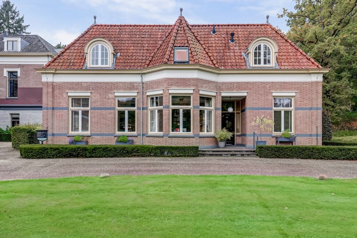 Photo 18 of Badhuislaan 73