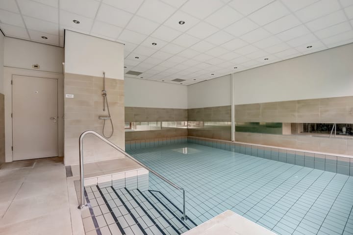 Photo 21 of Badhuislaan 73