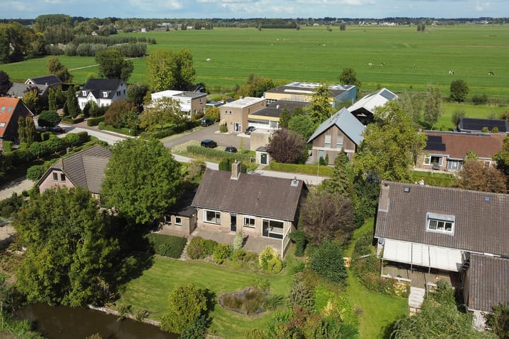 Photo 4 of Dorpsweg 68-I