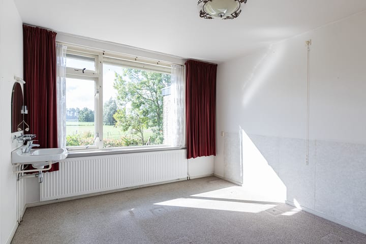 Photo 15 of Dorpsweg 68-I