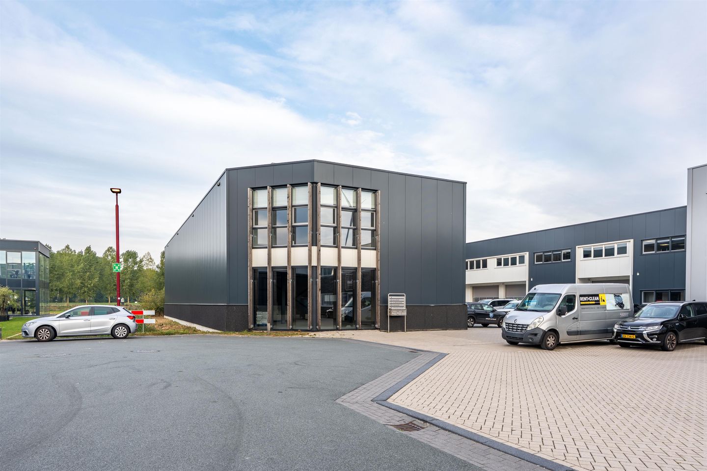 Bekijk foto 3 van 1e Regimentsdok 8