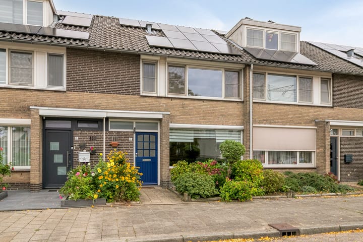 Photo 33 of Zuiderzeelaan 6