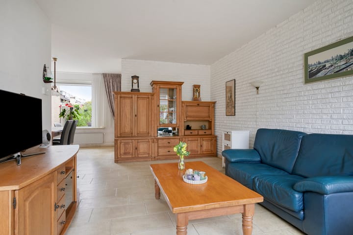 Photo 10 of Zuiderzeelaan 6