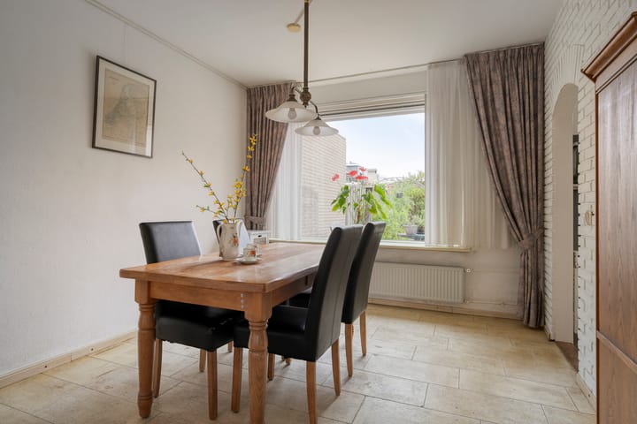 Photo 11 of Zuiderzeelaan 6