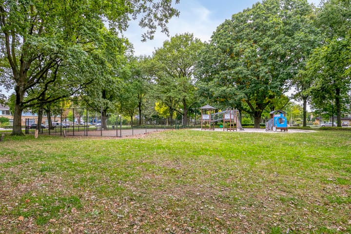 Photo 40 of Zuiderzeelaan 6