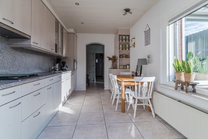 Foto 8 van Iman van den Boschstraat 17