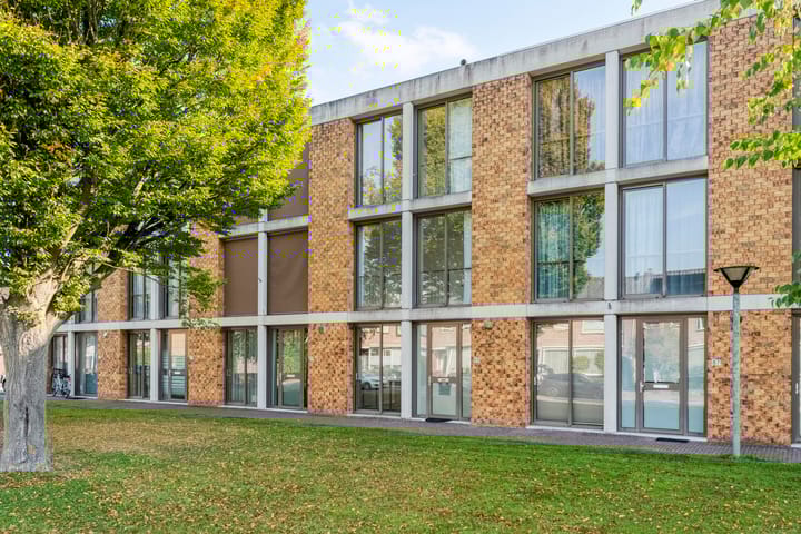 Foto 1 van Meerkoetstraat 89