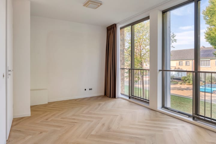 Foto 17 van Meerkoetstraat 89