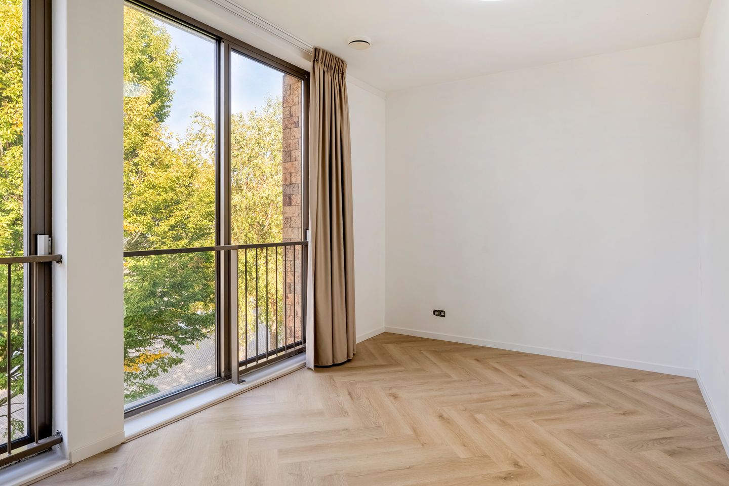 Foto 25 van Meerkoetstraat 89