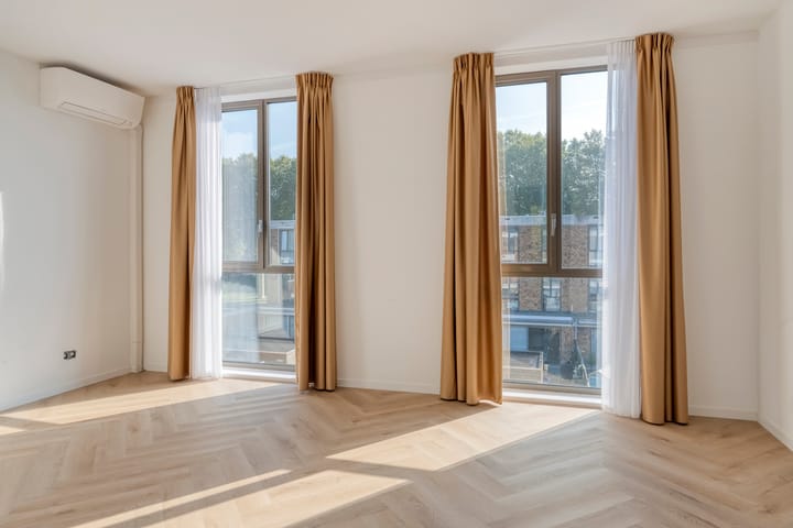 Foto 28 van Meerkoetstraat 89