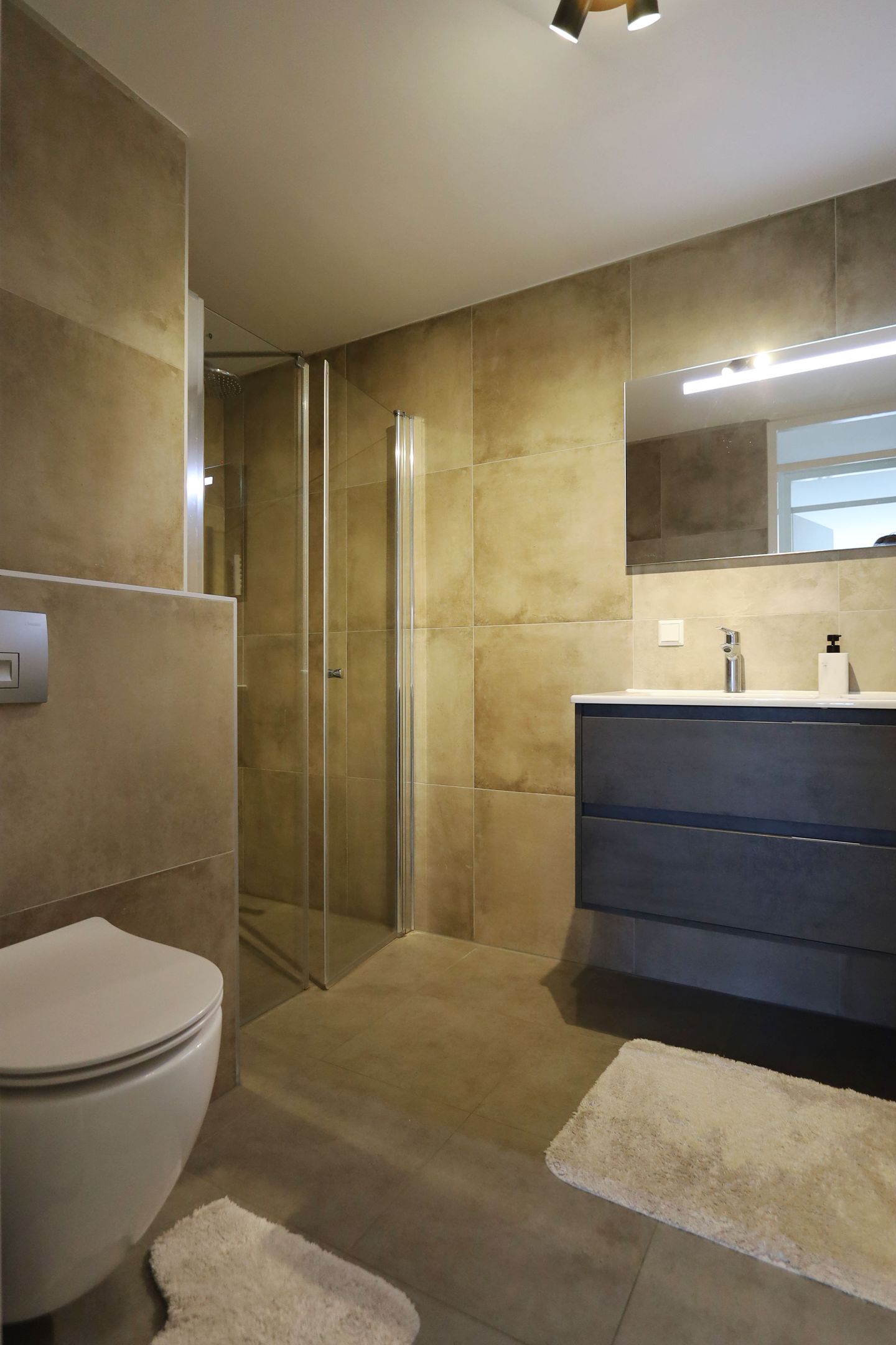 Photo 20 of Sjef van Kalmthoutstraat 32