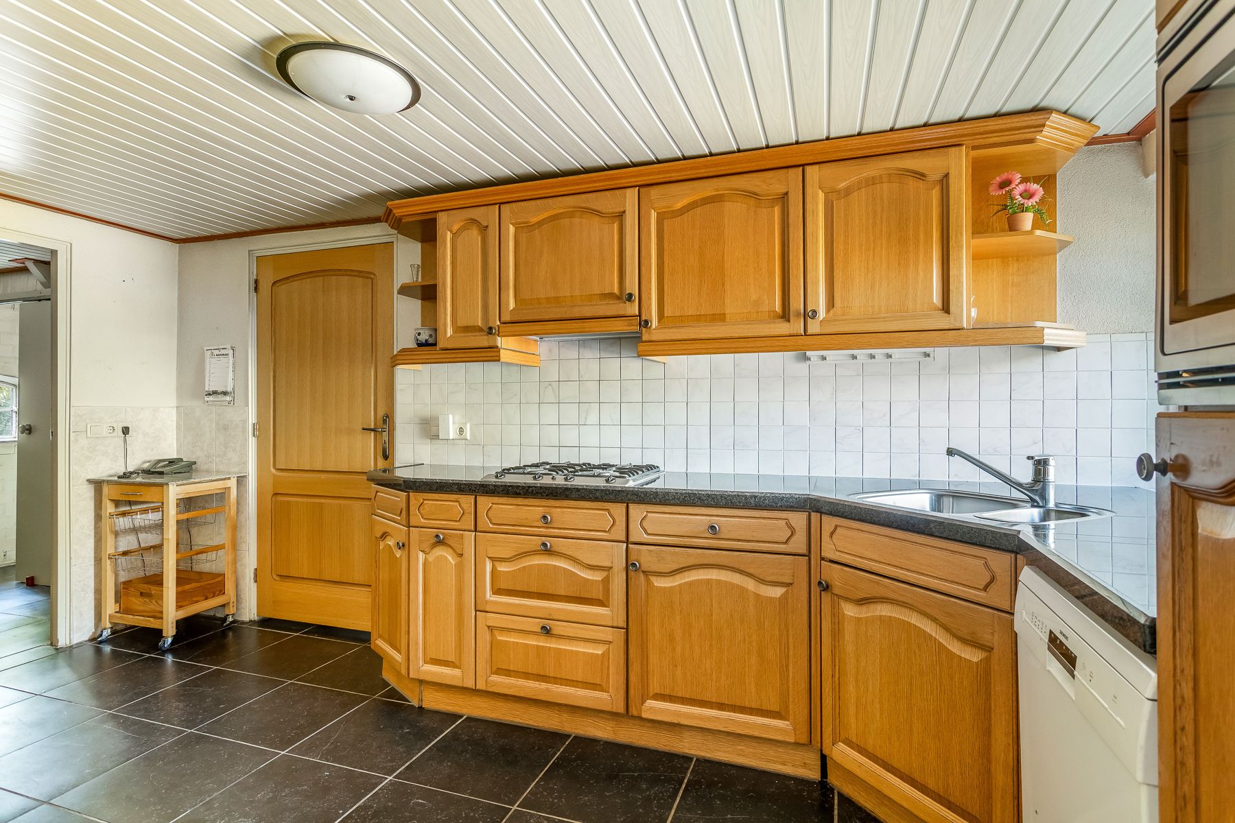 Foto 12 van Hoge Vaartkant 141