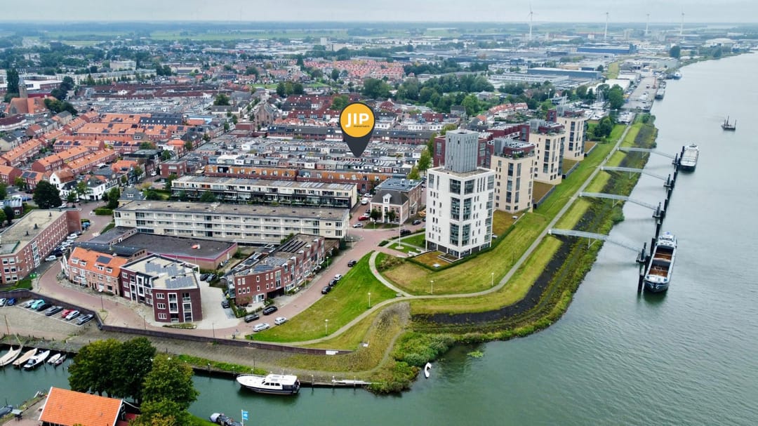 Photo 2 of Spaarbankstraat 32