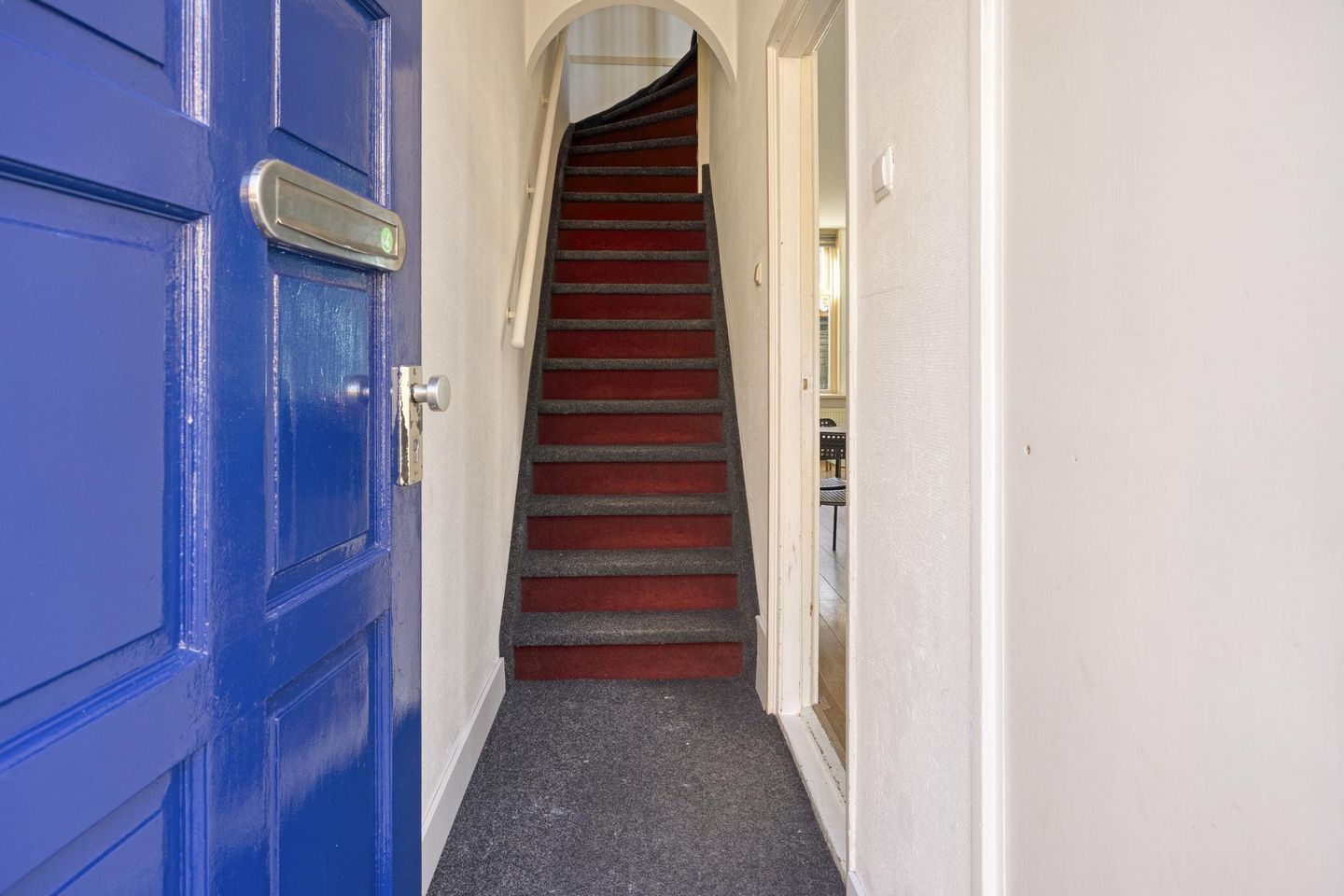 Photo 10 of Spaarbankstraat 32