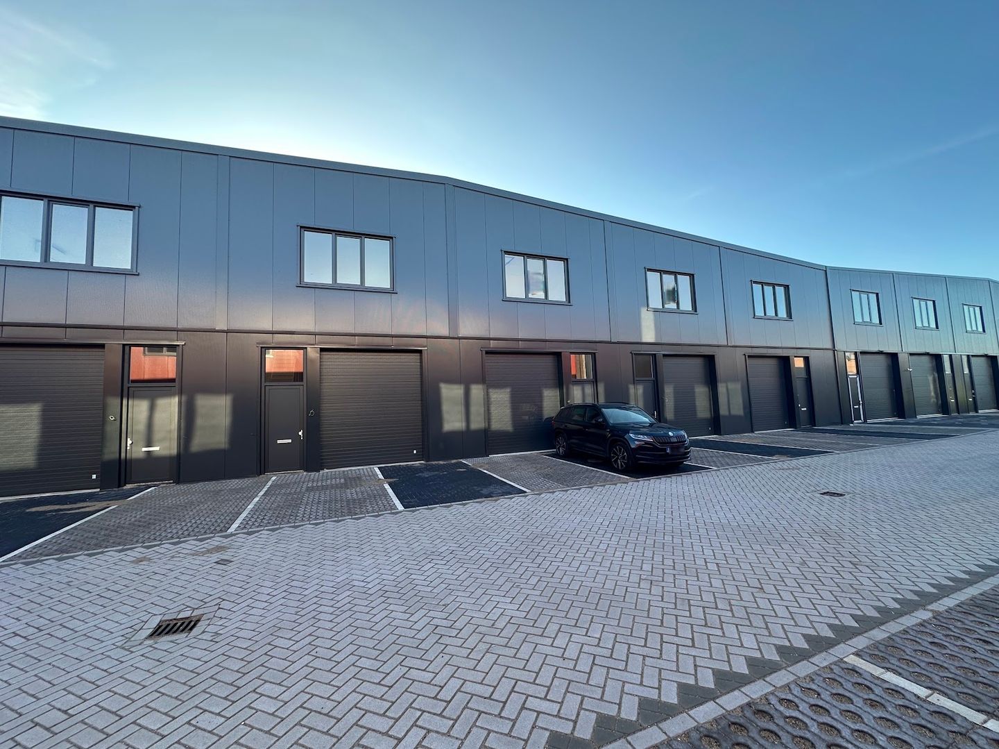Bekijk foto 4 van Van der Waalsstraat 44-E