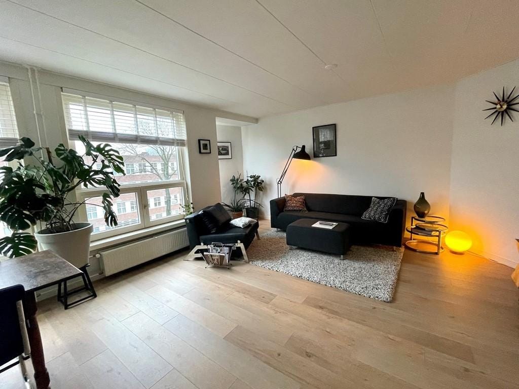 Foto 5 van Hoofdweg 154-3