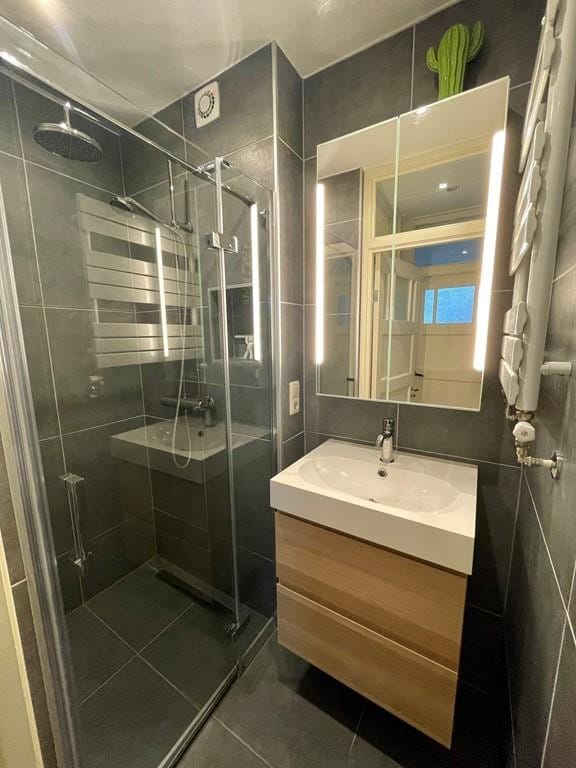 Foto 12 van Hoofdweg 154-3