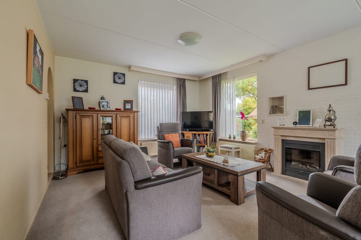 Foto 19 van Wischmei 2-A