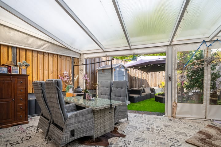 Photo 19 of Schweitzerstraat 46