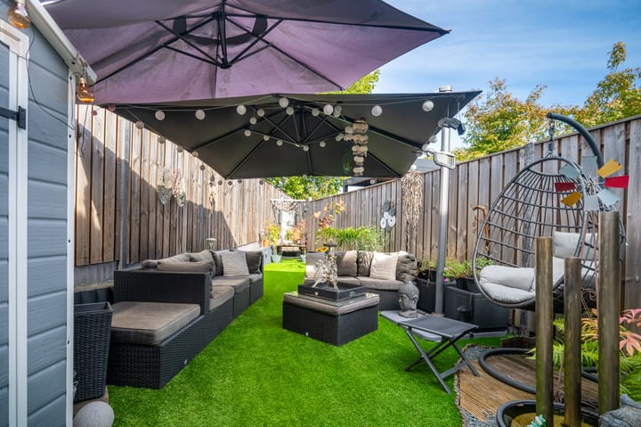 Photo 21 of Schweitzerstraat 46