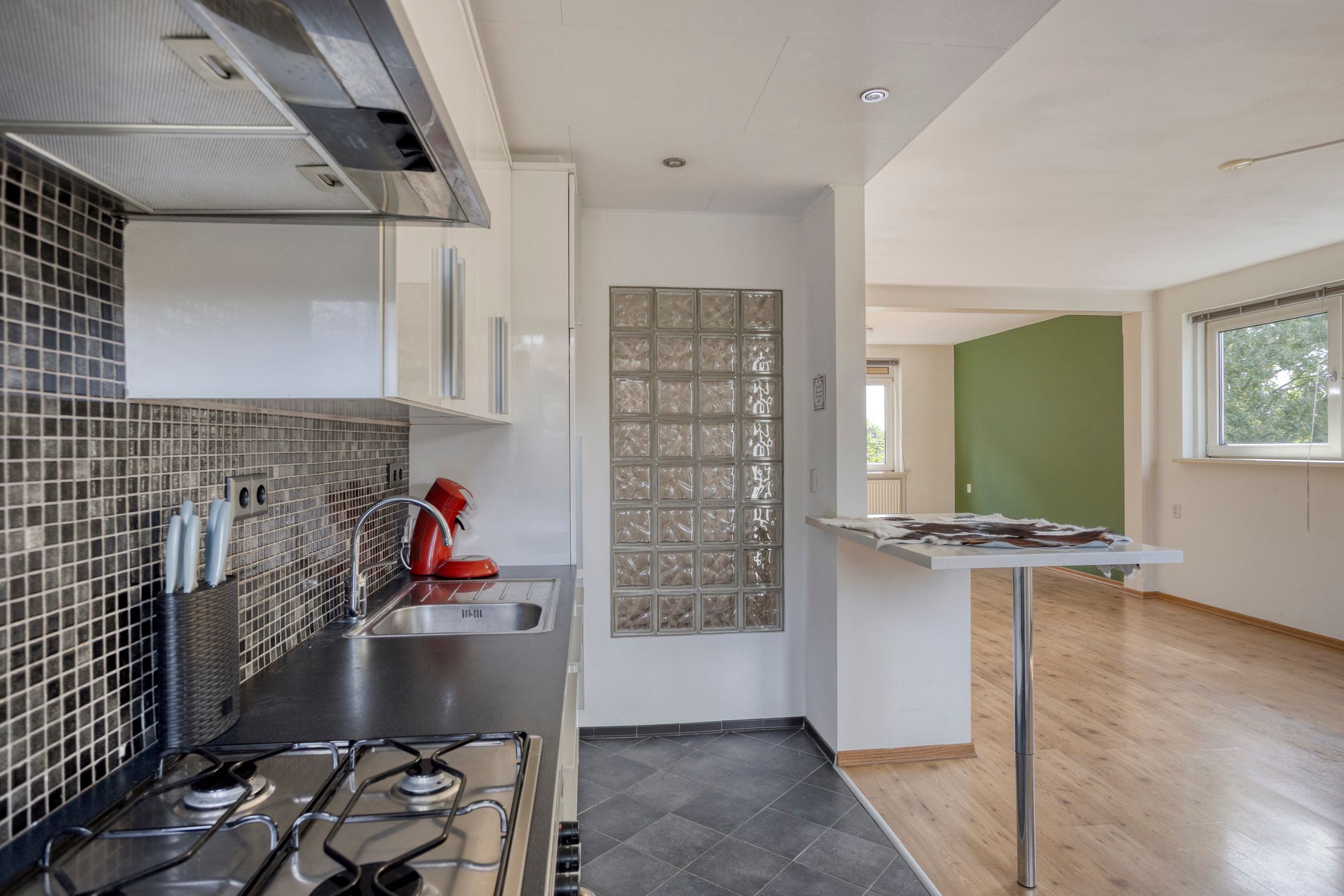 Photo 18 of Leliestraat 41