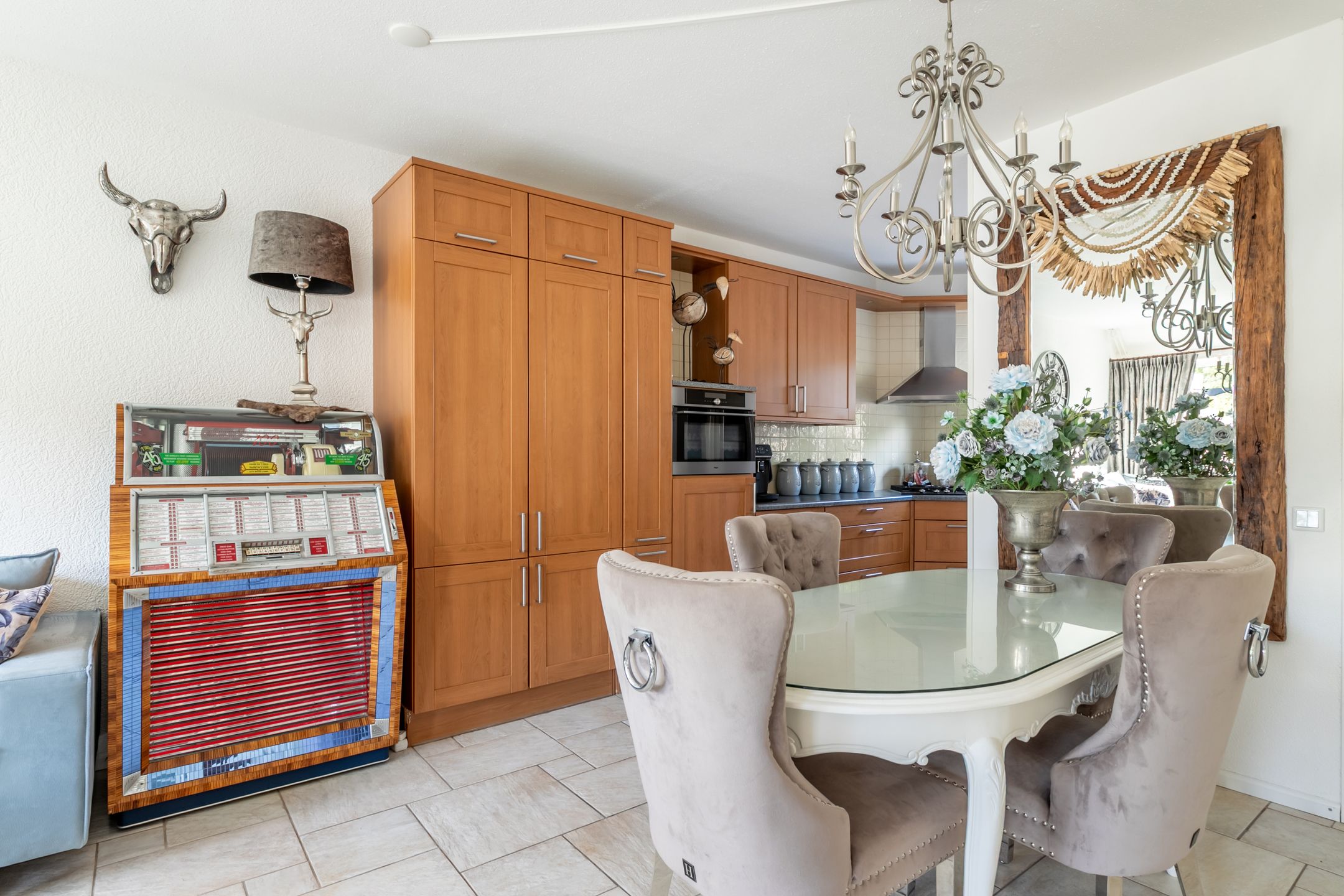 Photo 12 of Leliestraat 26