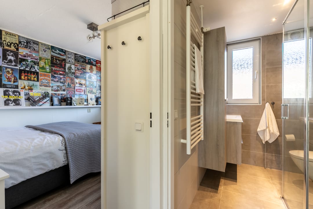 Photo 22 of Leliestraat 26