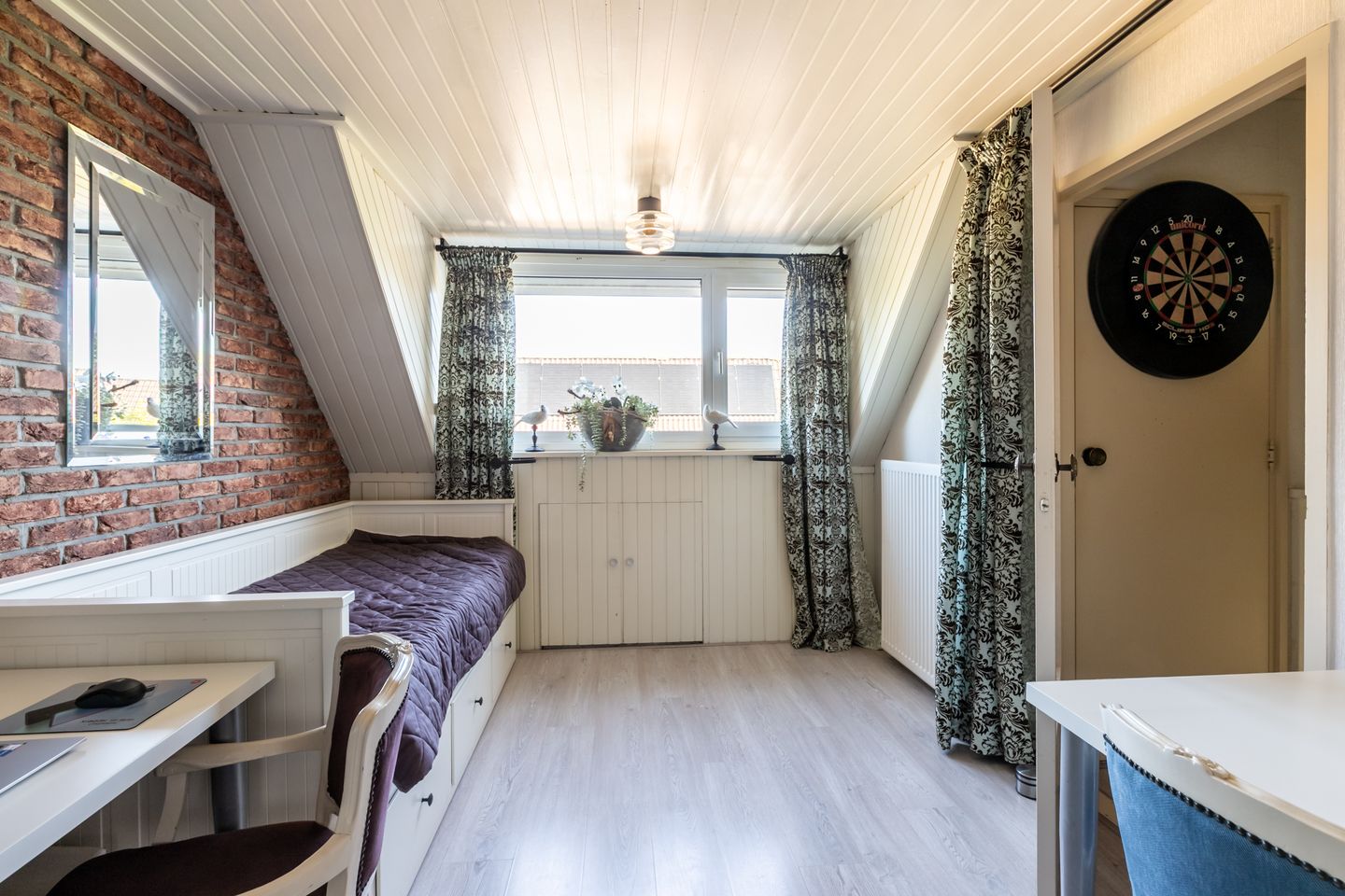 Photo 25 of Leliestraat 26