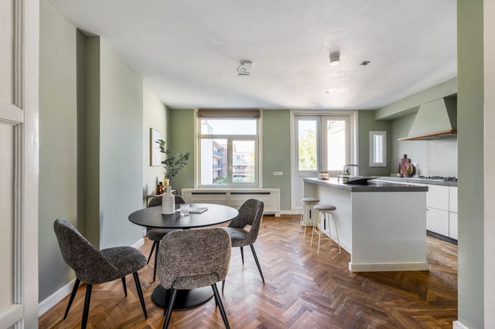 Photo 8 of Amsteldijk 64-3