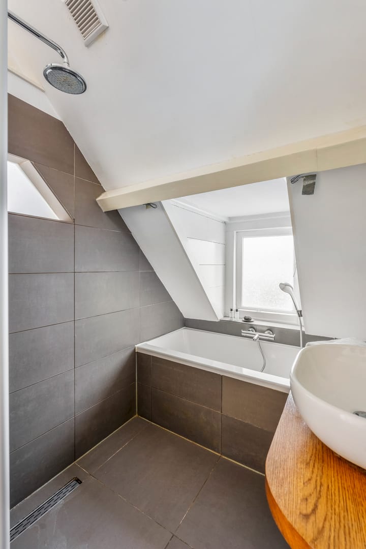 Photo 25 of Amsteldijk 64-3