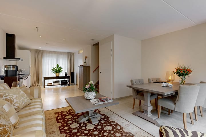 Photo 4 of Hof van Reinald 9