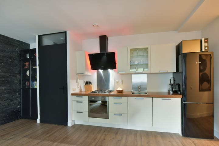 Photo 3 of Koolwitjestraat 197