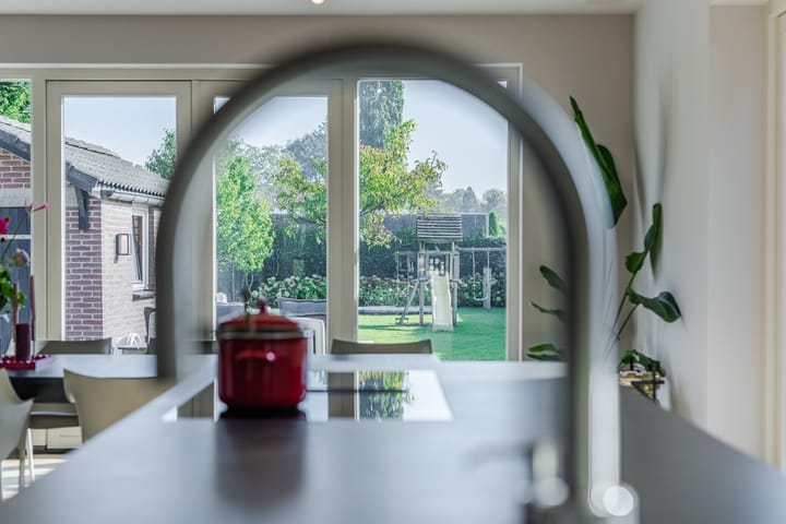 Photo 21 of Hoofdstraat 80