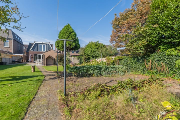 Photo 34 of Hoofdstraat 80