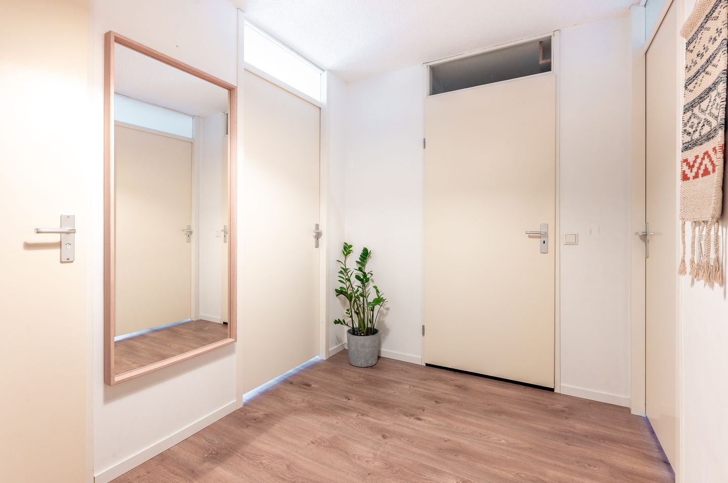 Foto 19 van Roland Holstlaan 7