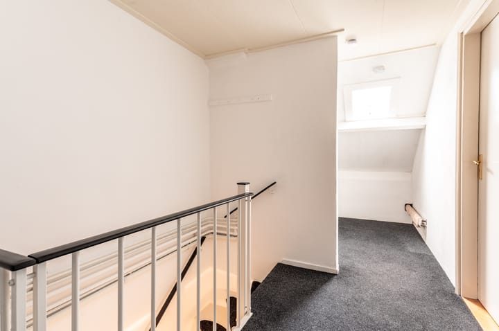 Foto 30 van Roland Holstlaan 7