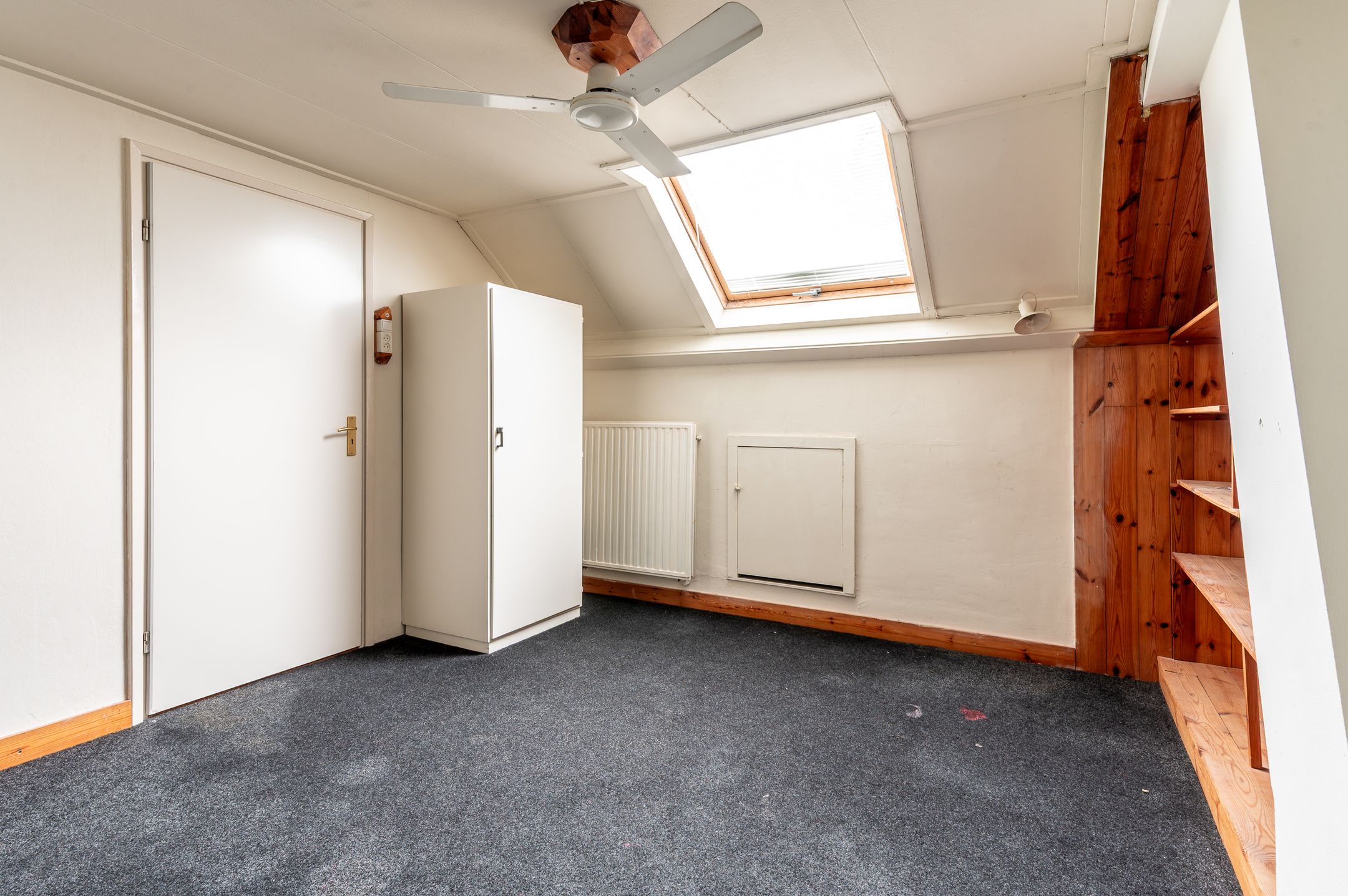 Foto 33 van Roland Holstlaan 7